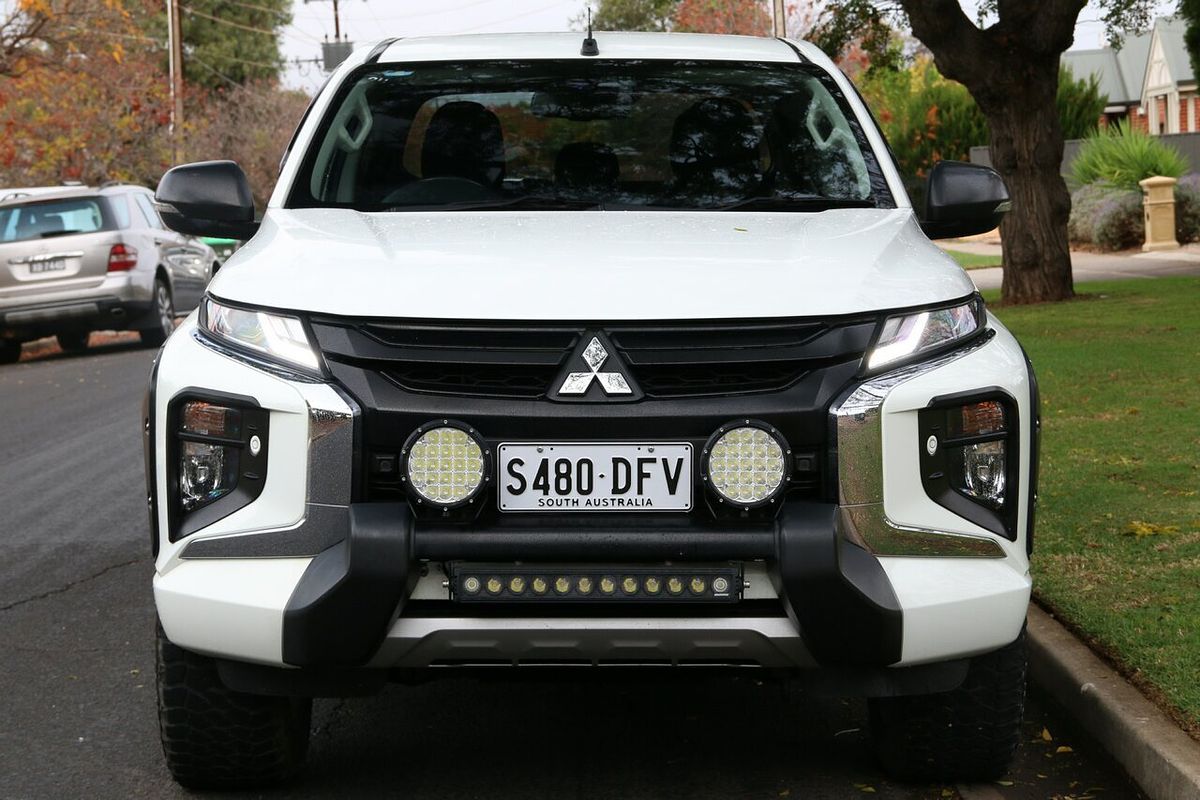 2019 Mitsubishi Triton GLS MR 4X4