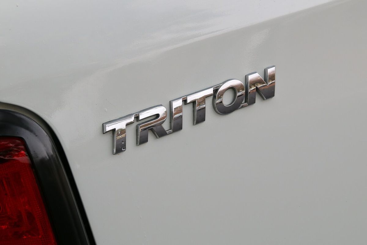 2019 Mitsubishi Triton GLS MR 4X4