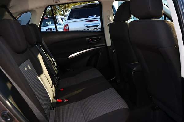 2024 Suzuki S-Cross JYB