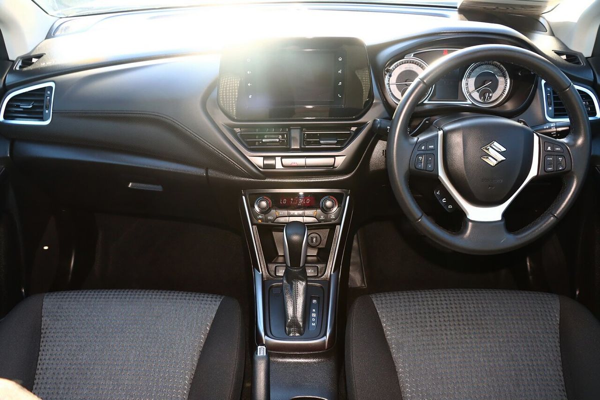2024 Suzuki S-Cross JYB