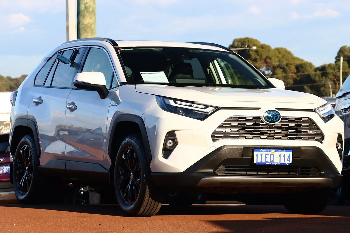 2024 Toyota RAV4 Cruiser AXAH54R