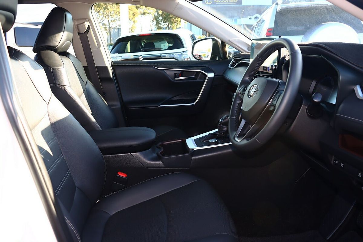 2024 Toyota RAV4 Cruiser AXAH54R