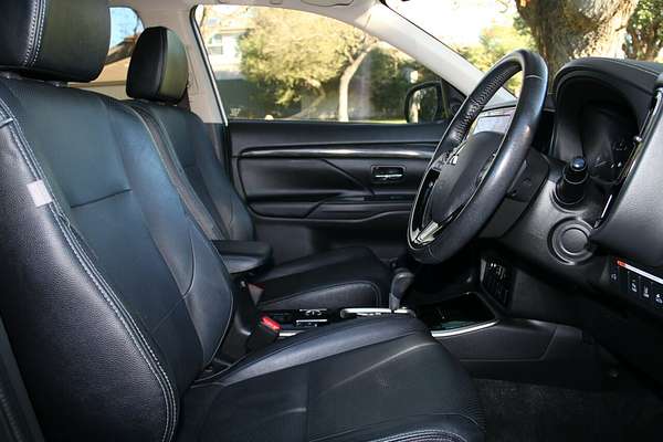 2018 Mitsubishi Outlander Exceed ZL