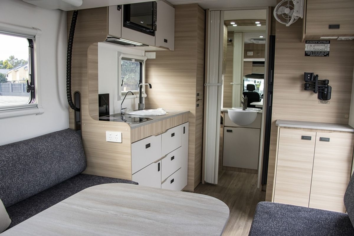 2025 Jayco DESTINY MOTORHOME RM.20-5.DS-MY25
