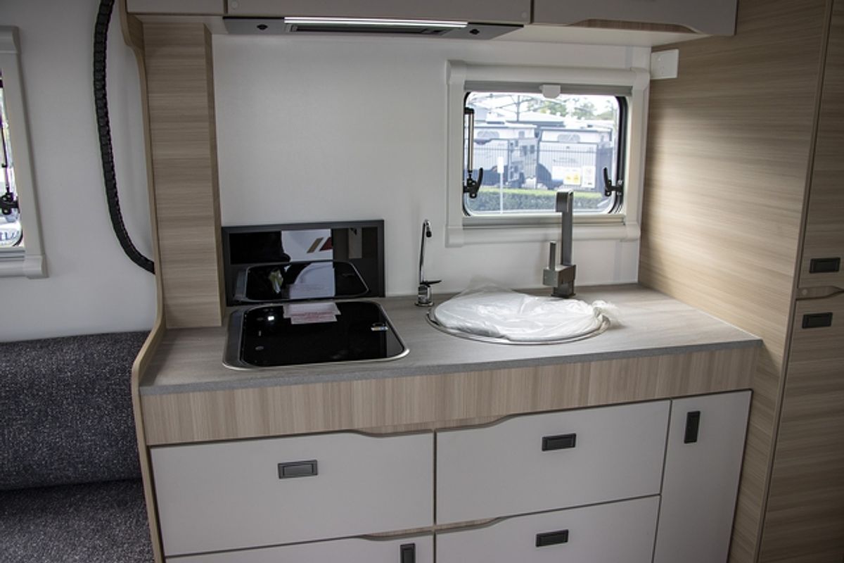 2025 Jayco DESTINY MOTORHOME RM.20-5.DS-MY25