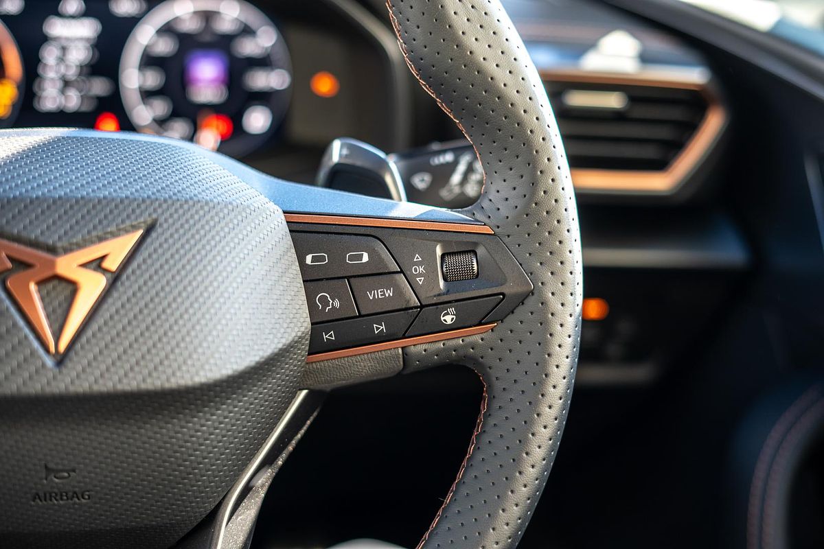 2024 CUPRA Leon V KL