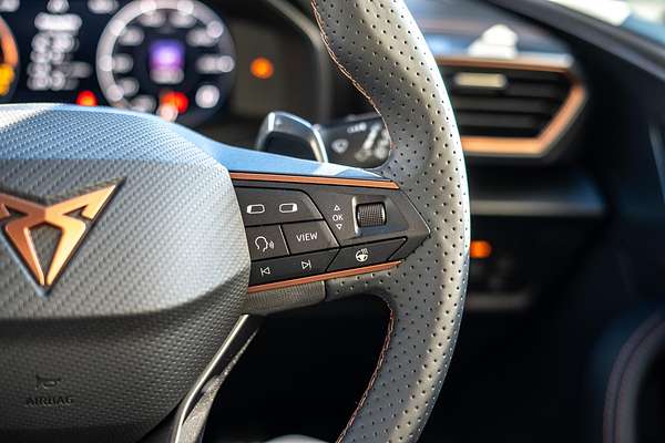 2024 CUPRA Leon V KL