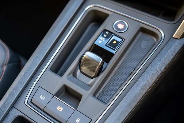 2024 CUPRA Leon V KL