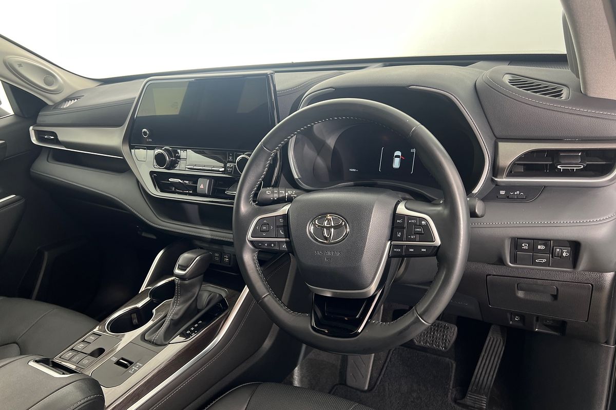 2024 Toyota Kluger Grande AXUH78R