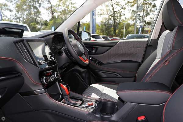 2024 Subaru Forester 2.5i Sport S5