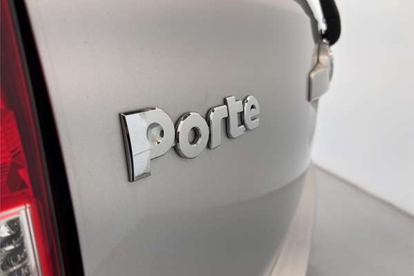 2012 Toyota Porte Welcab NSP140