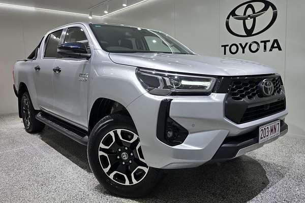 2024 Toyota Hilux SR5 48V GUN126R 4X4
