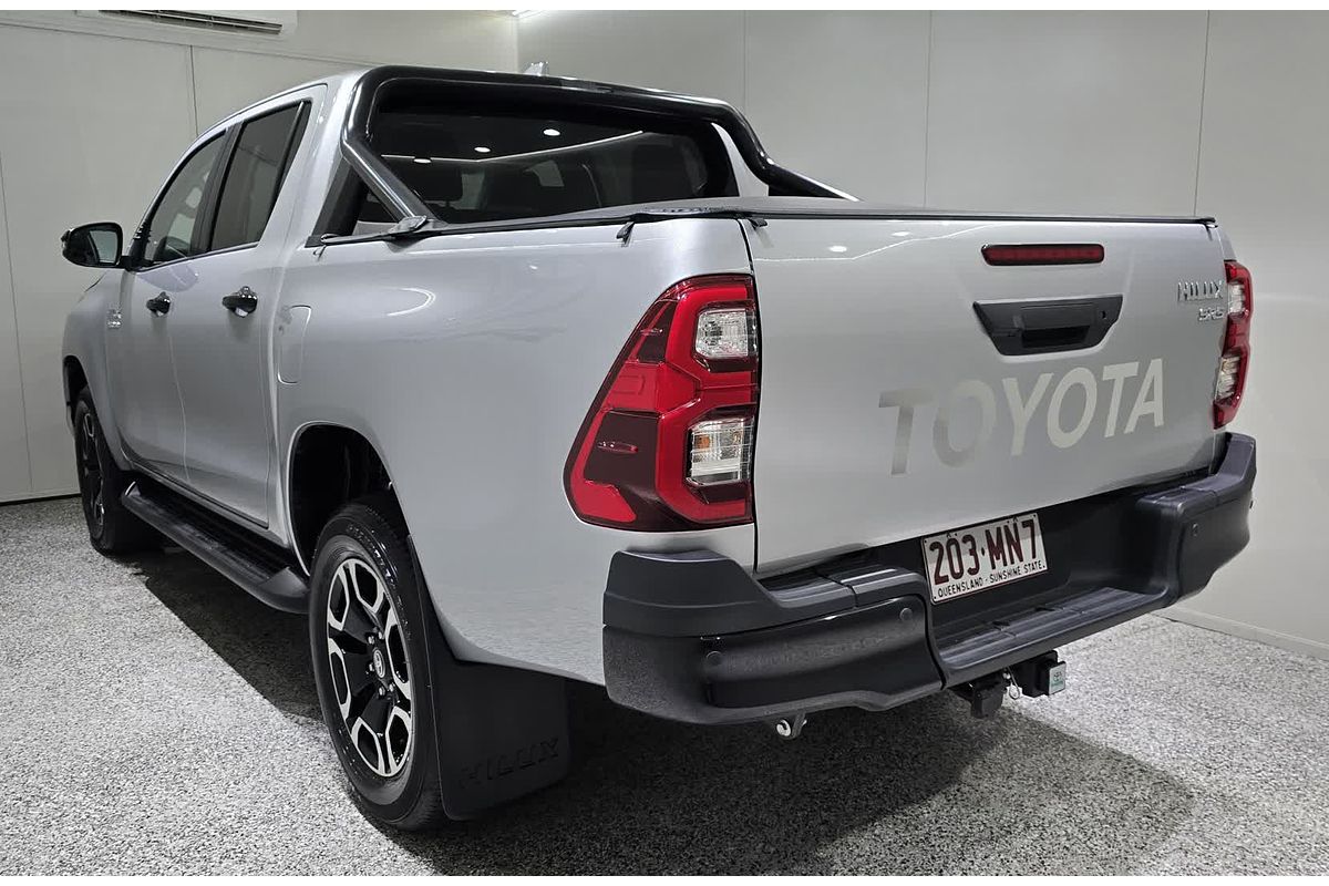 2024 Toyota Hilux Hilux 4x4 SR5 2.8L T Diesel Automatic Double Cab 48V GUN126R 4X4