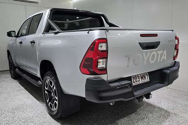 2024 Toyota Hilux Hilux 4x4 SR5 2.8L T Diesel Automatic Double Cab 48V GUN126R 4X4