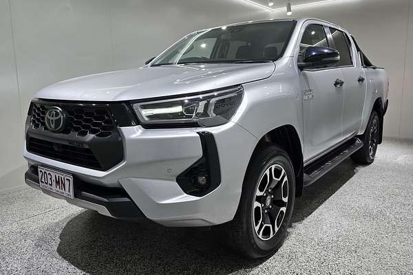 2024 Toyota Hilux Hilux 4x4 SR5 2.8L T Diesel Automatic Double Cab 48V GUN126R 4X4
