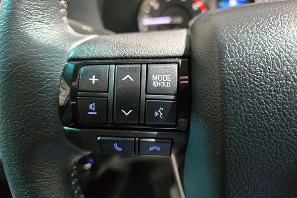 2024 Toyota Hilux Hilux 4x4 SR5 2.8L T Diesel Automatic Double Cab 48V GUN126R 4X4