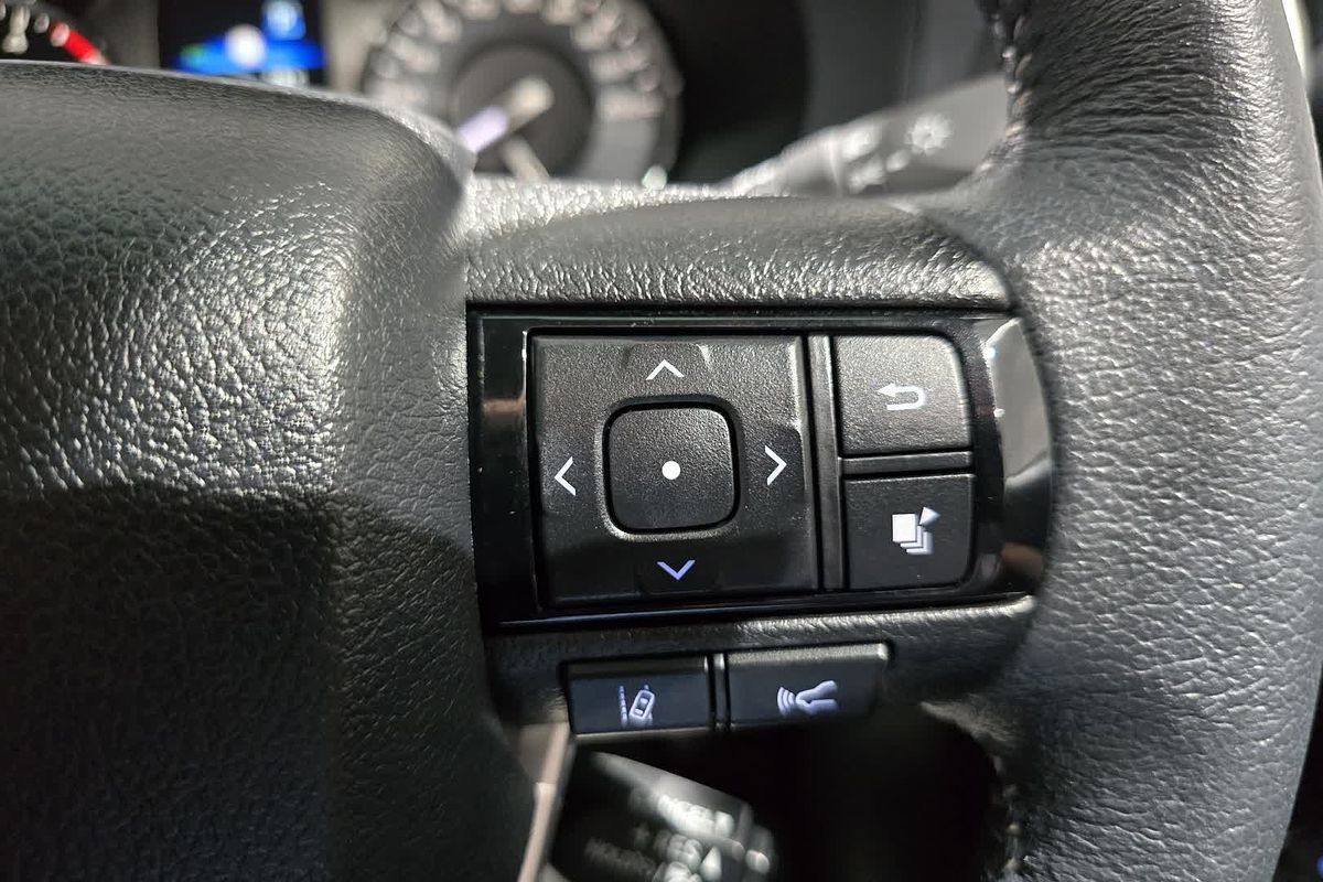 2024 Toyota Hilux Hilux 4x4 SR5 2.8L T Diesel Automatic Double Cab 48V GUN126R 4X4