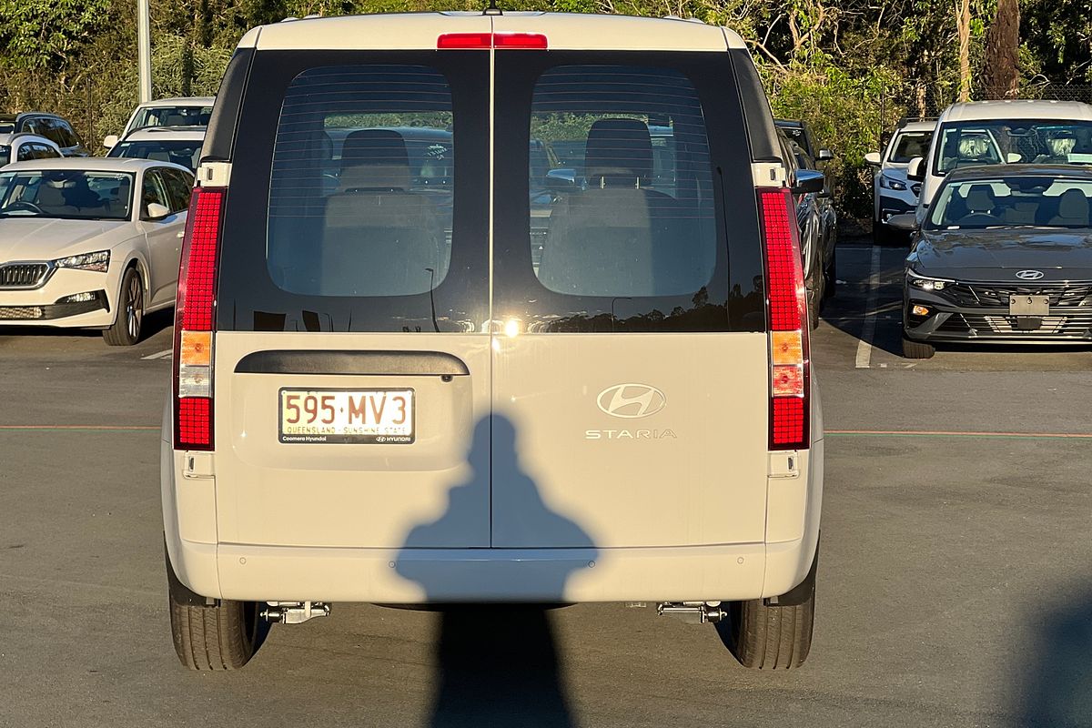 2024 Hyundai STARIA