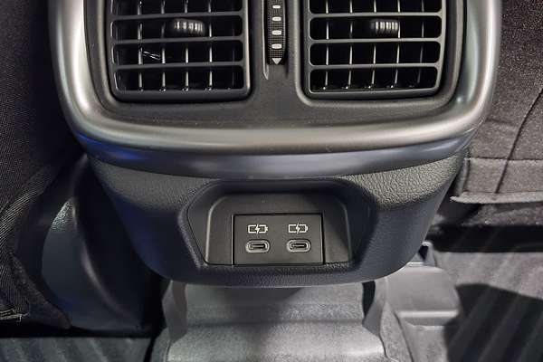 2024 Toyota Hilux Hilux 4x4 SR5 2.8L T Diesel Automatic Double Cab 48V GUN126R 4X4