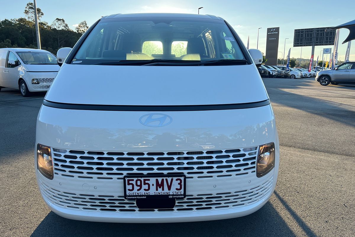 2024 Hyundai STARIA