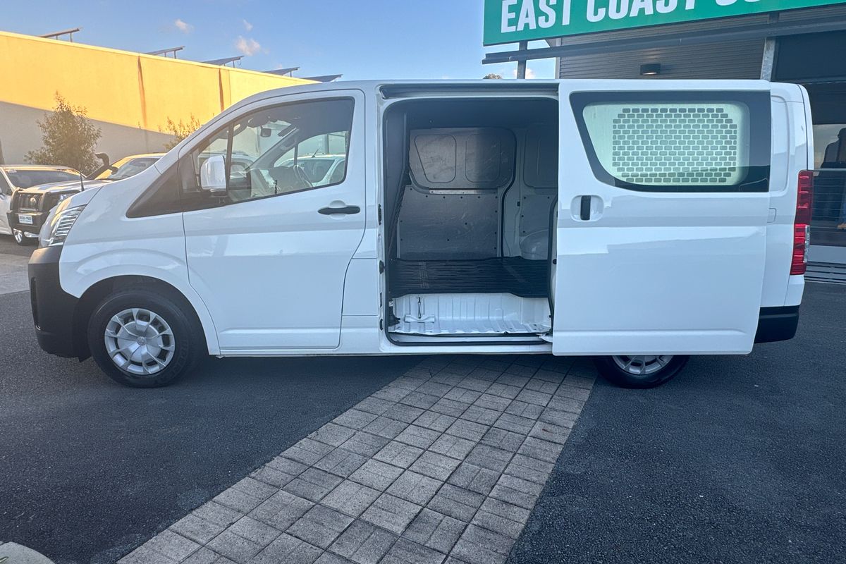 2021 Toyota Hiace GDH300R LWB