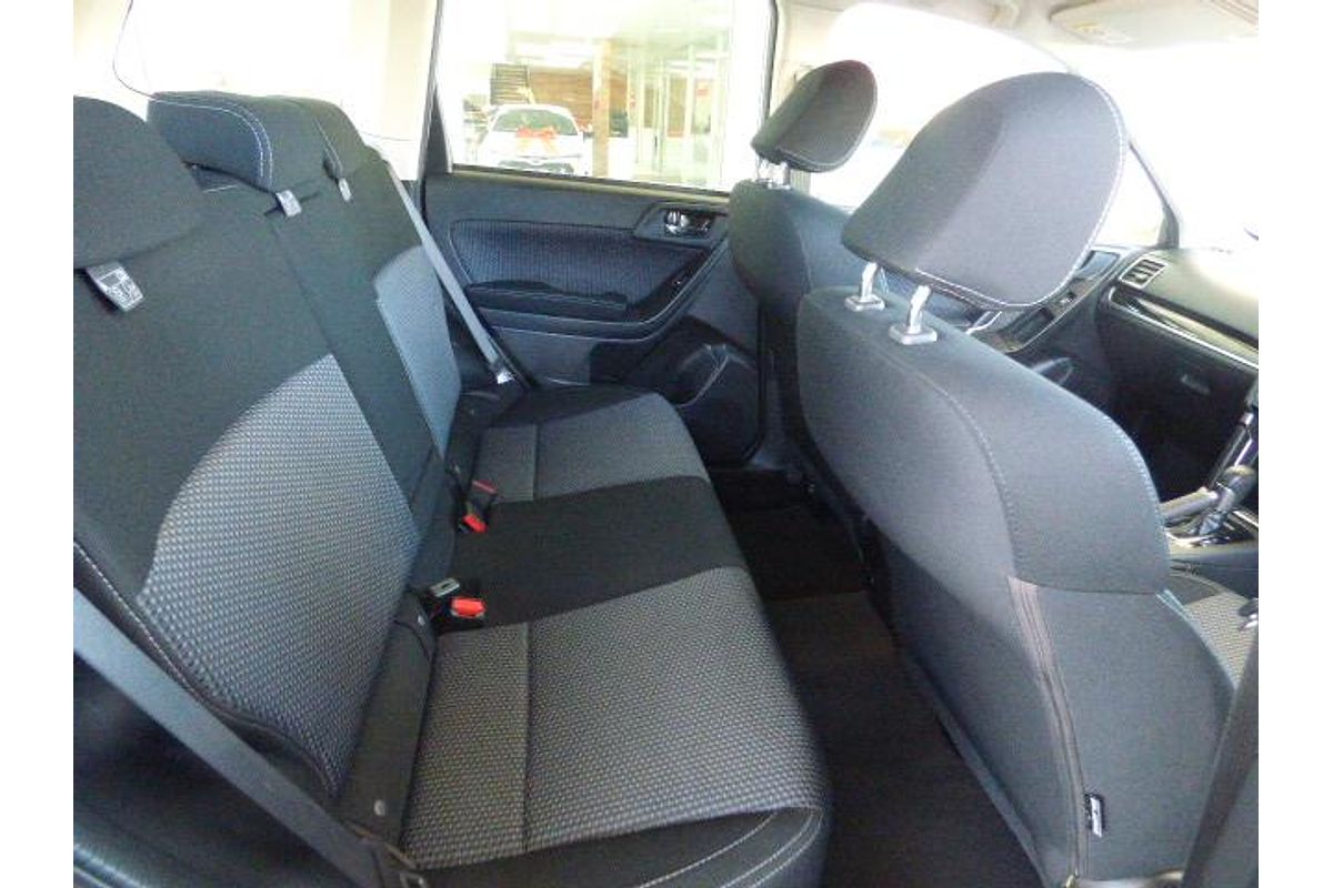 2017 Subaru Forester 2.5i-L S4
