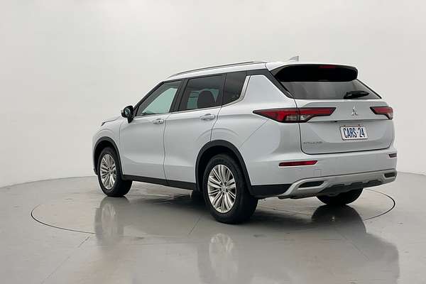 2022 Mitsubishi Outlander LS ZM