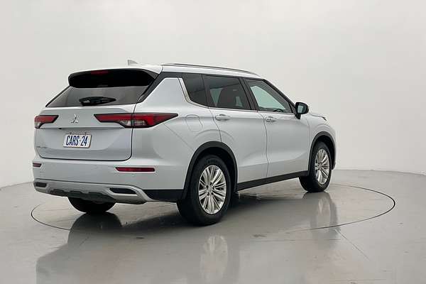 2022 Mitsubishi Outlander LS ZM