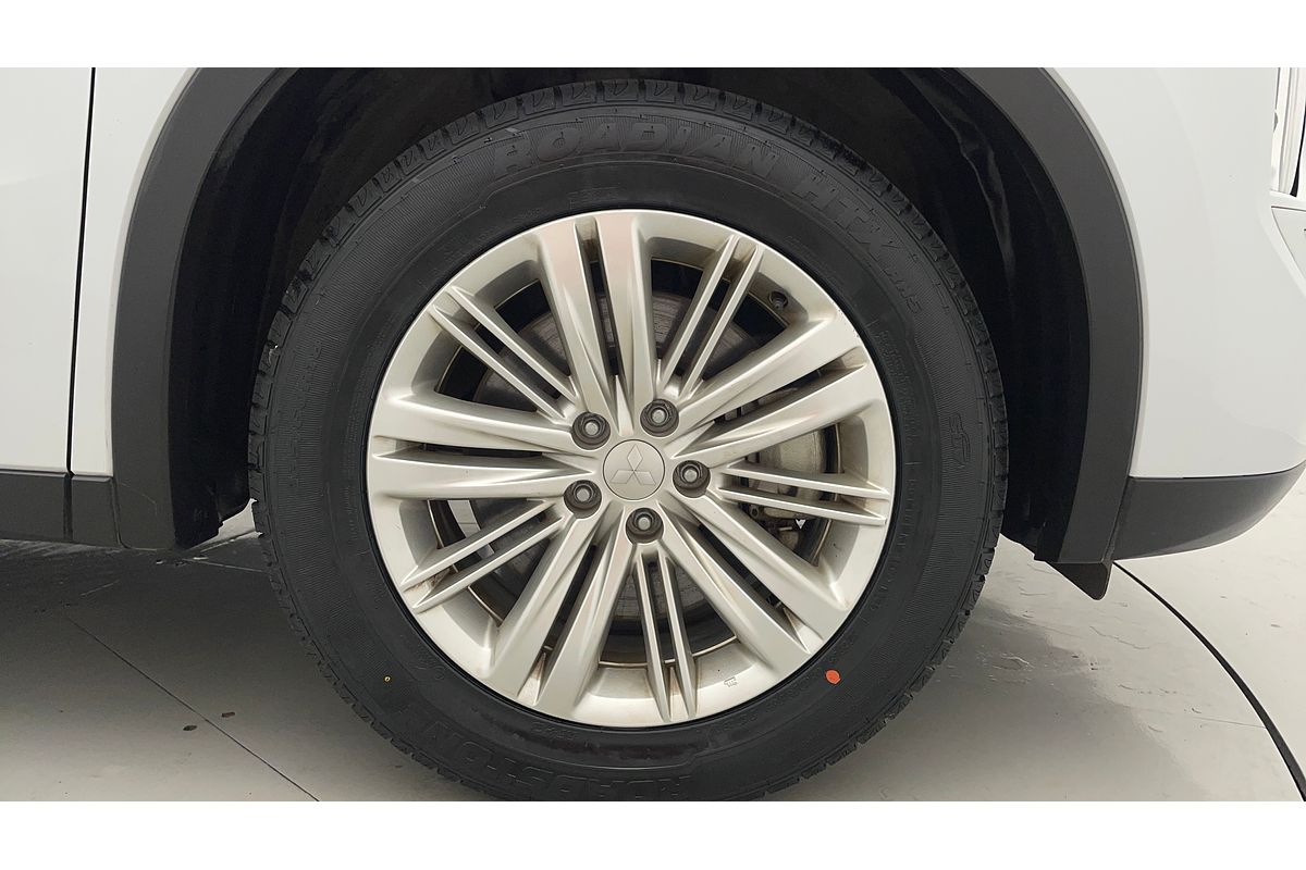 2022 Mitsubishi Outlander LS ZM