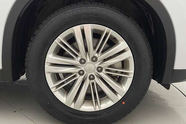 2022 Mitsubishi Outlander LS ZM