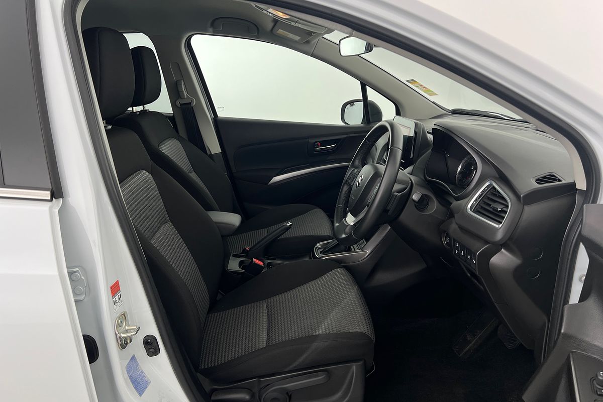 2023 Suzuki S-Cross GL+ JYB
