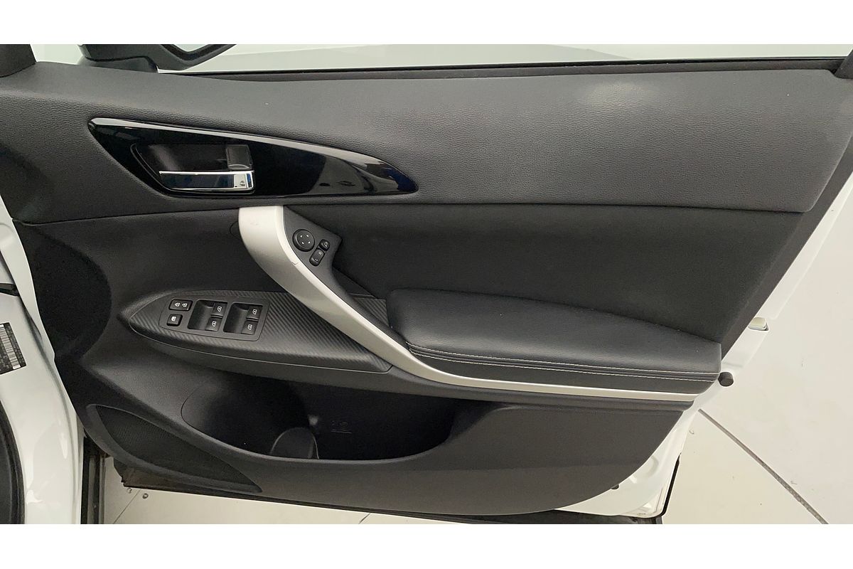 2020 Mitsubishi Eclipse Cross LS YA