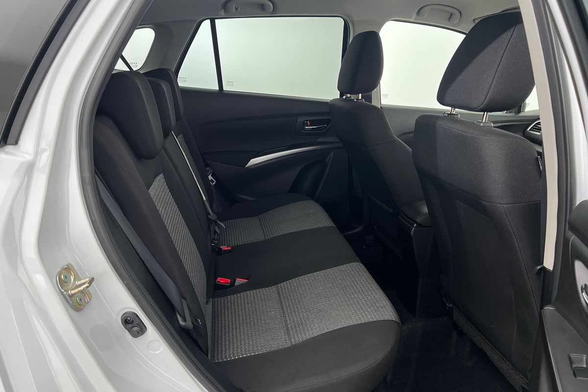 2023 Suzuki S-Cross GL+ JYB