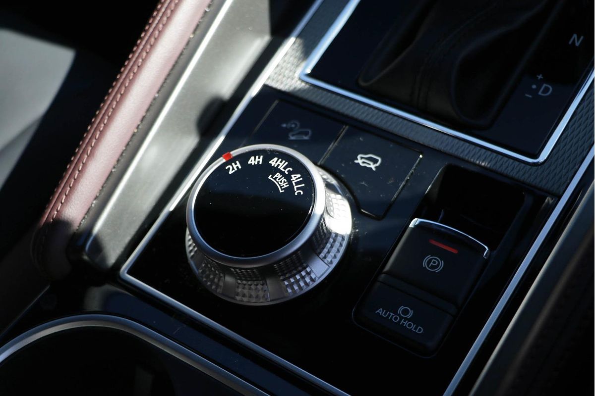 2024 Mitsubishi Pajero Sport GSR QF