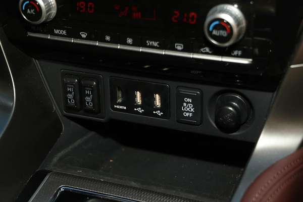 2024 Mitsubishi Pajero Sport GSR QF