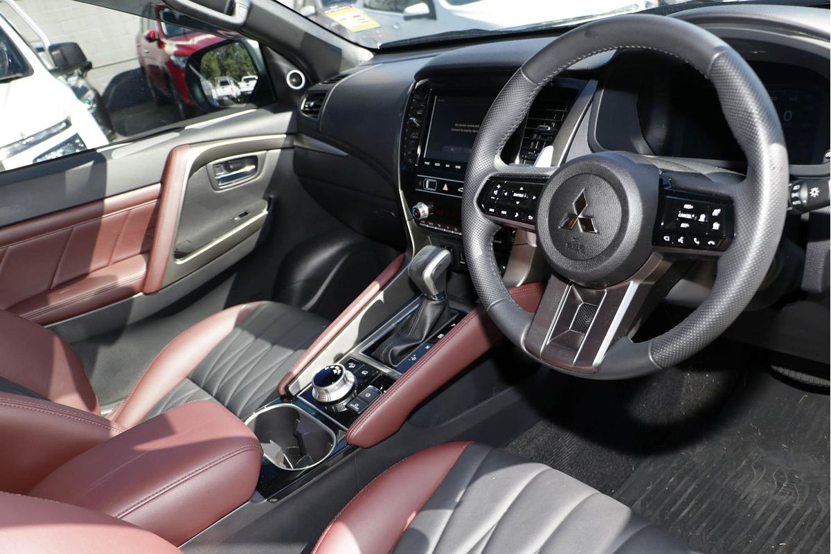 2024 Mitsubishi Pajero Sport GSR QG
