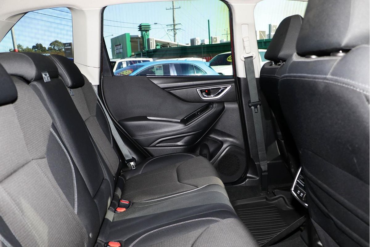 2022 Subaru Forester 2.5i S5