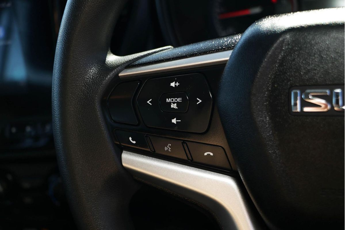 2021 Isuzu D-MAX SX 4X4