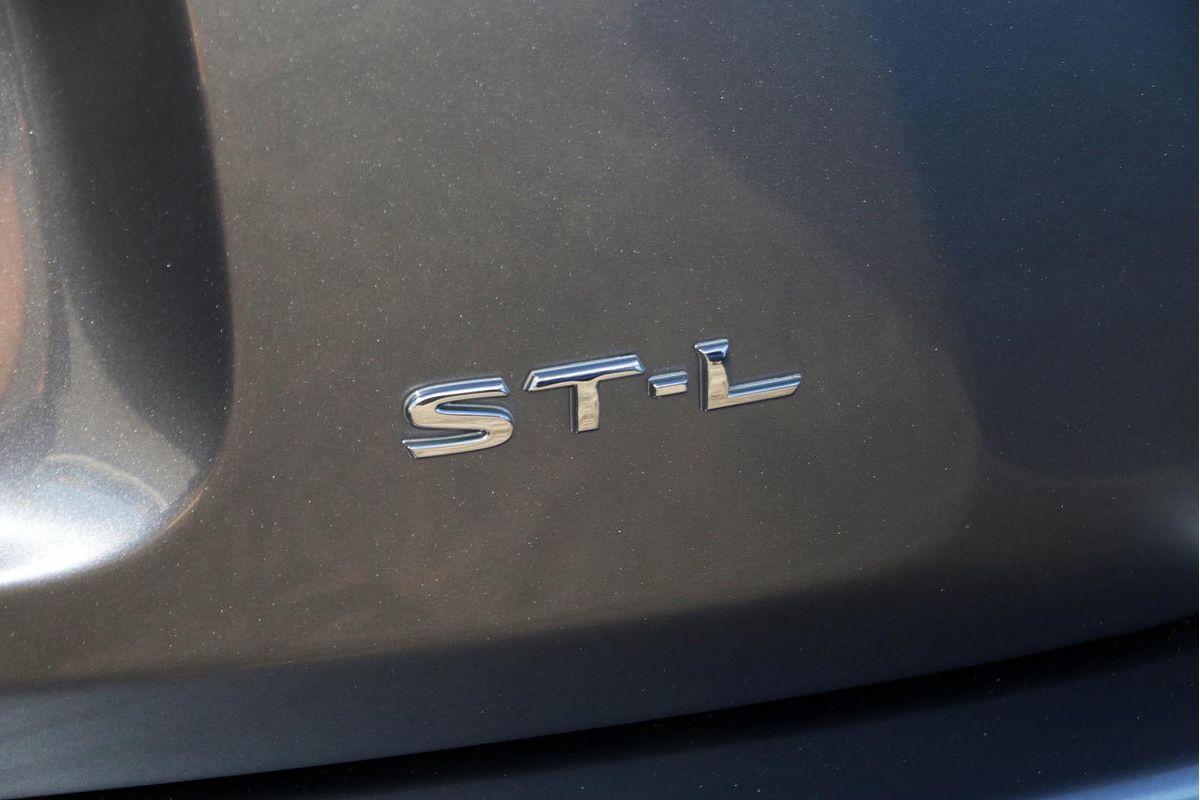 2016 Nissan Pathfinder ST-L R52