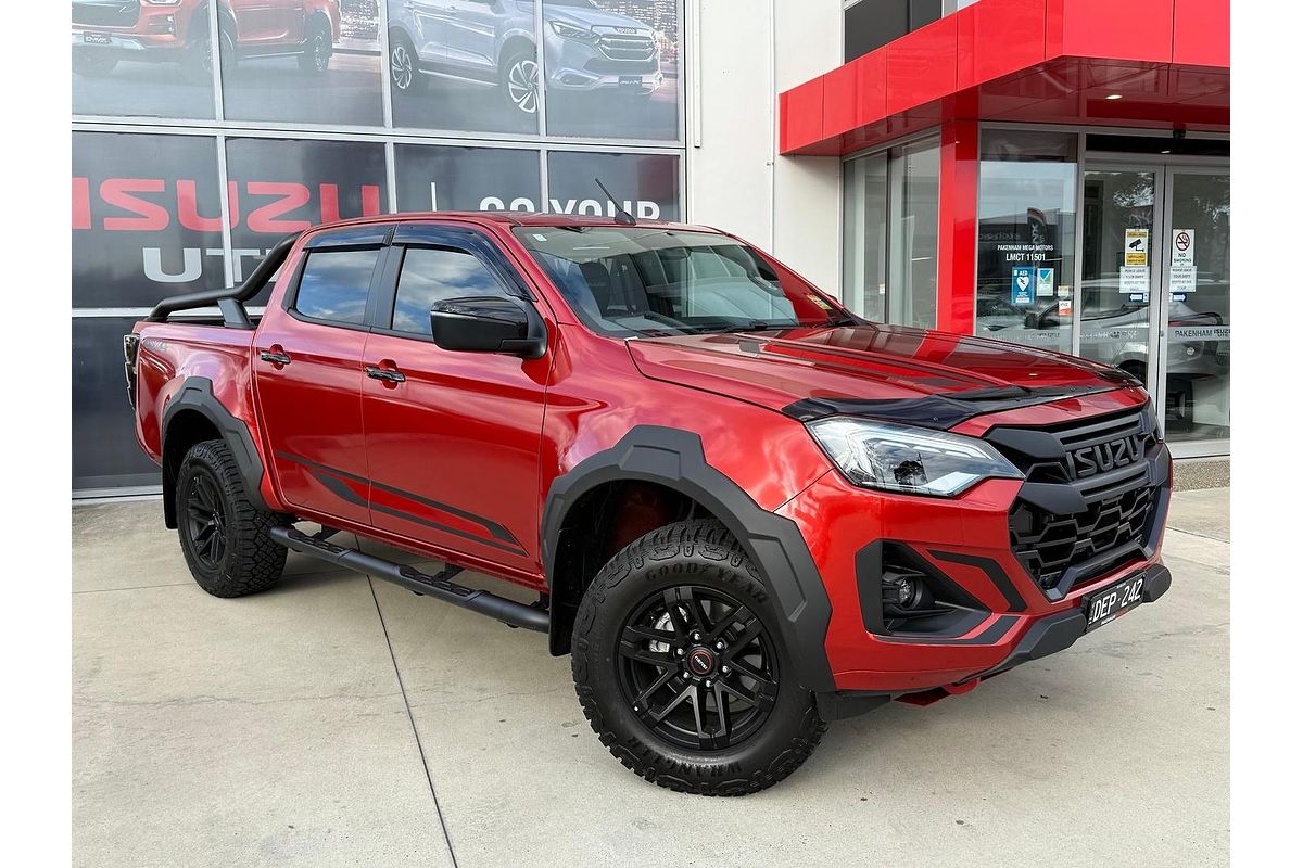 2025 Isuzu D-MAX BLADE 4X4