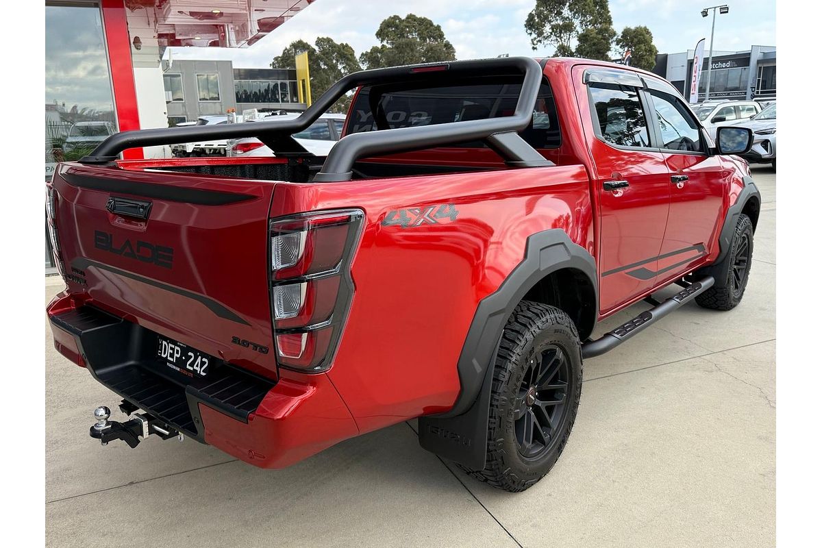 2025 Isuzu D-MAX BLADE 4X4
