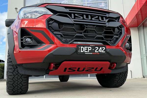 2025 Isuzu D-MAX BLADE 4X4