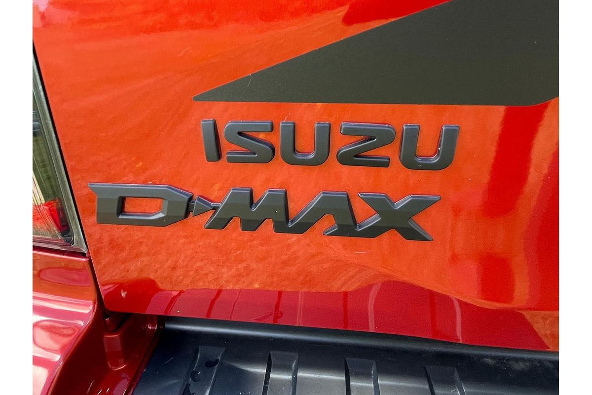 2025 Isuzu D-MAX BLADE 4X4