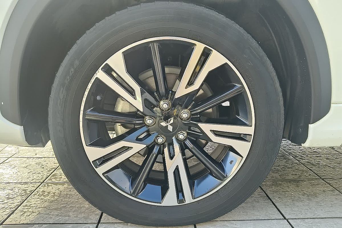 2022 Mitsubishi Eclipse Cross Exceed YB