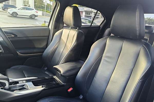 2022 Mitsubishi Eclipse Cross Exceed YB