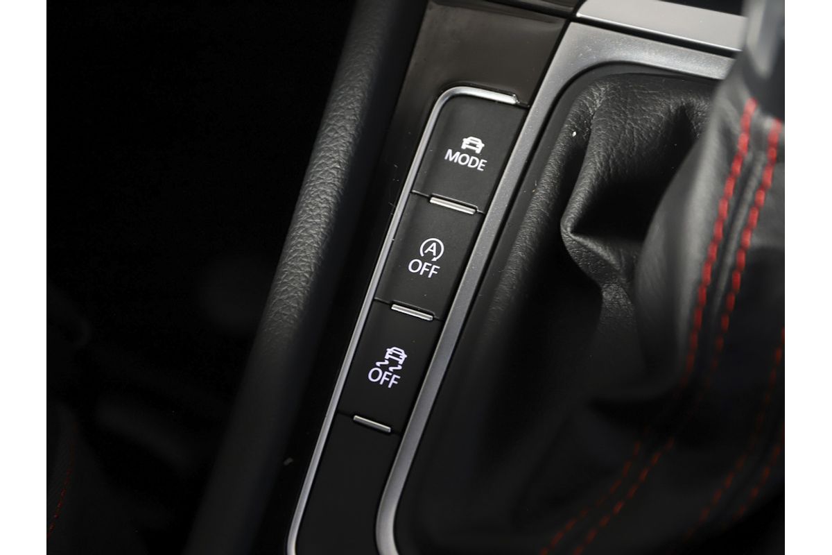 2020 Volkswagen Golf GTI 7.5