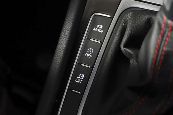 2020 Volkswagen Golf GTI 7.5