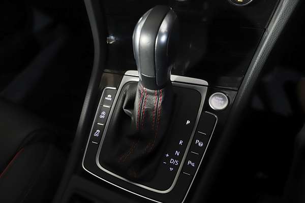 2020 Volkswagen Golf GTI 7.5