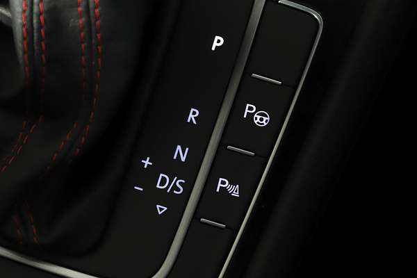 2020 Volkswagen Golf GTI 7.5
