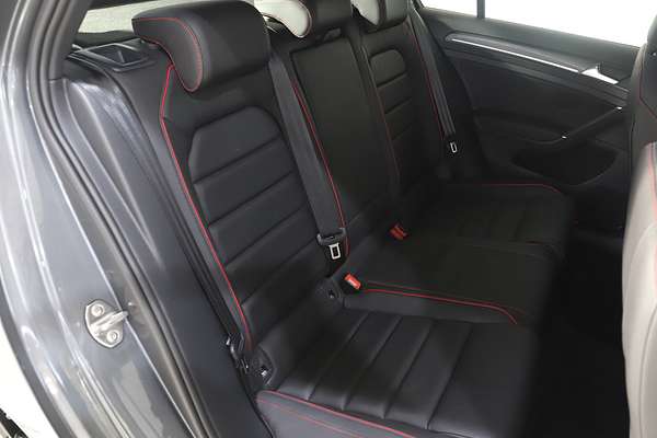 2020 Volkswagen Golf GTI 7.5